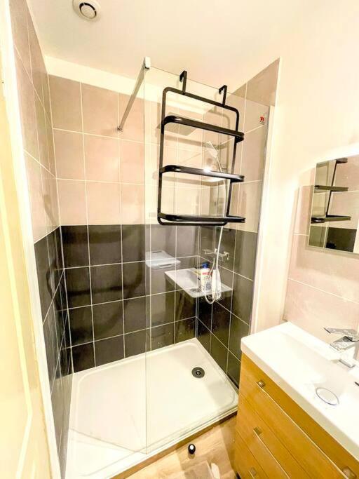 Studio Cosy - 2 Pers - Beziers - Centre - Terrasse - Clim المظهر الخارجي الصورة